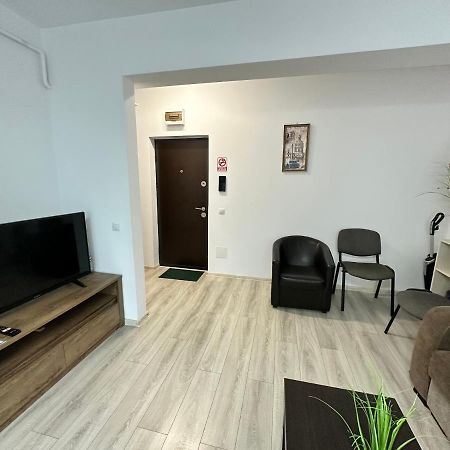 Cozy Apartment In The Heart Of Iasi - Palas Mall エクステリア 写真